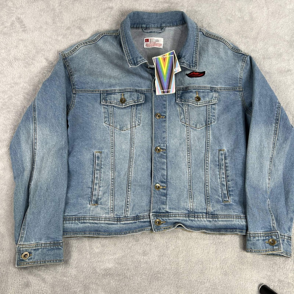 Target Pride Blu Stonewall 1969 Denim Trucker Jacket L Blue Womens NWT Rainbow - Picture 2 of 10